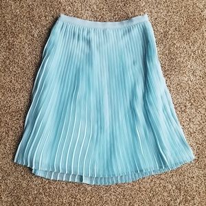 Light teal skirt, NEW w/o tag